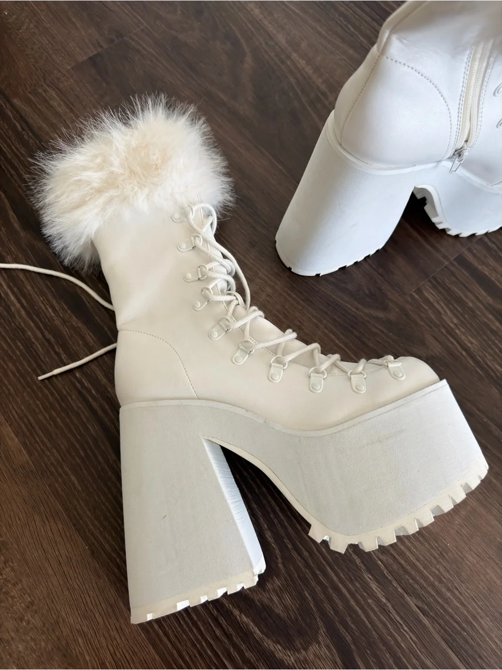 Dolls Kill platform chunky